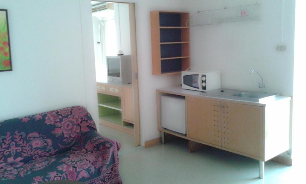 M In Korat Service Apartment Nakhon Ratchasima Room photo
