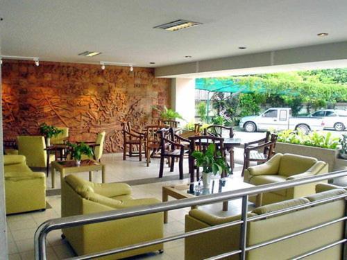 M In Korat Service Apartment Nakhon Ratchasima Exterior photo