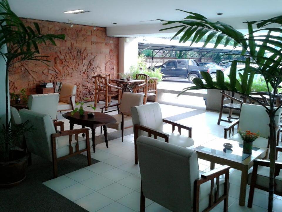 M In Korat Service Apartment Nakhon Ratchasima Exterior photo