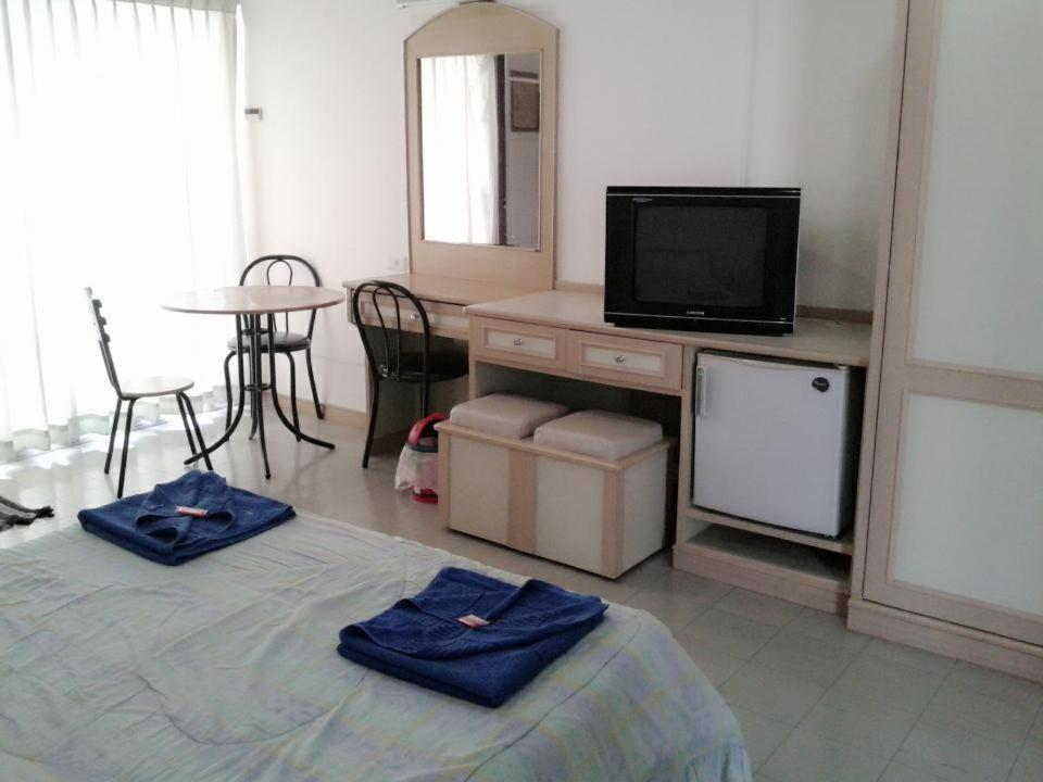 M In Korat Service Apartment Nakhon Ratchasima Exterior photo