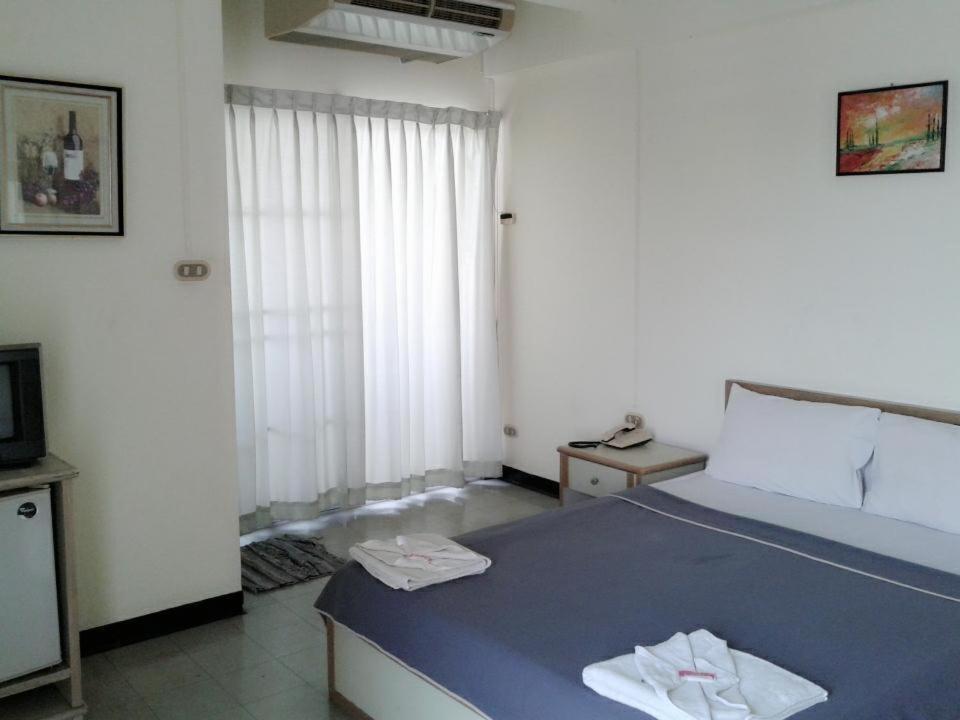 M In Korat Service Apartment Nakhon Ratchasima Exterior photo